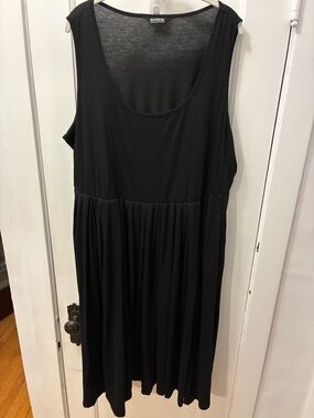 BloomChic Black Sleeveless Scoop Midi Dress with Gathered Skirt and POCKETS!